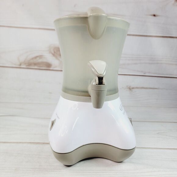 Back To Basics Cocoa Latte Hot Drink Maker with Dispenser Spout Model CM300W - Picture 7 of 13